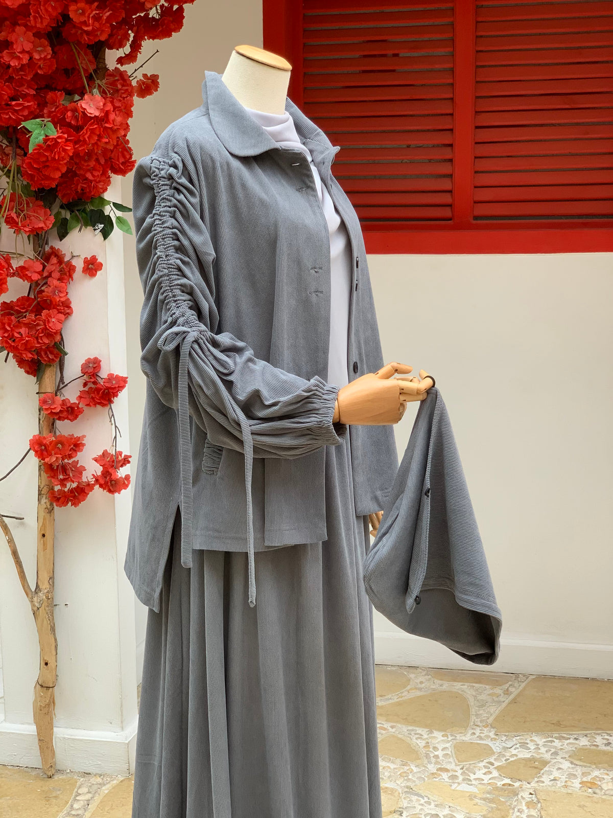 Rahaf Suit